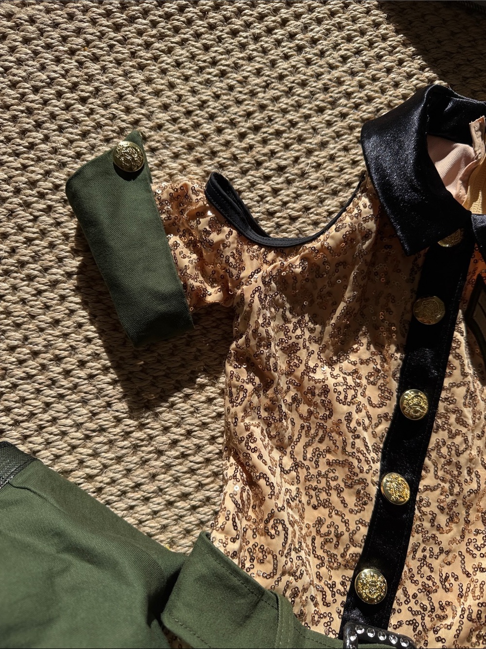 Kids Olive Green and Tan Military-Inspired Costume Dress size intermediate child - Picture 5 of 15